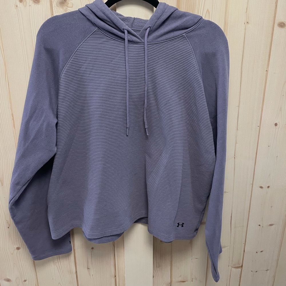 Under armor sweatshirt